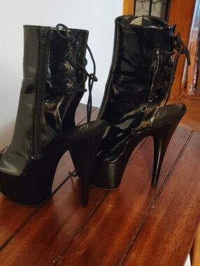Patent Platform High Heel Ankle Boots - Black Pleaser brand